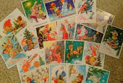Выставка старых советских новогодних открыток